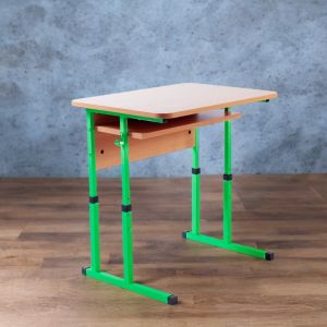 Banca școlară pe carcasă pătrată